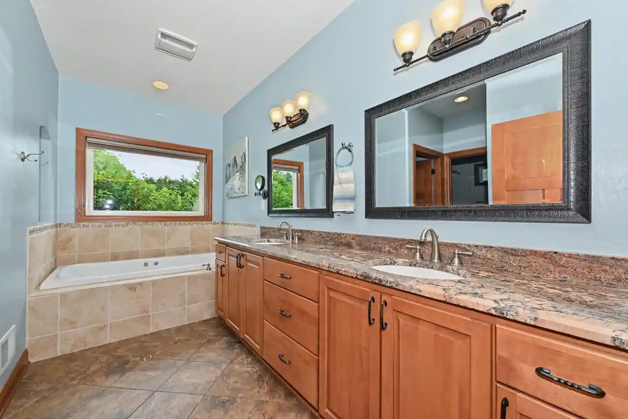 2nd image of 2635 Sunset Road Road, Port Washington, WI 53074 | MLS# 1974552