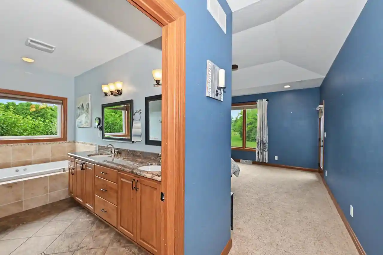 38th image of 2635 Sunset Road Road, Port Washington, WI 53074 | MLS# 1974552