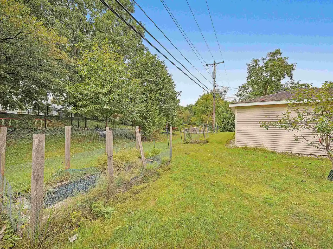 2nd image of 426 Rushmore Lane Lane, Madison, WI 53711 | MLS# 2029597