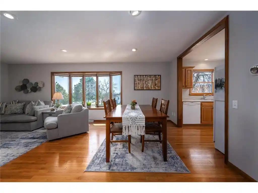 36th image of 1026 S Starr Avenue Avenue, New Richmond, WI 54017 | MLS# 7121029