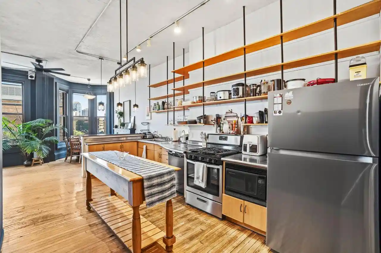 21st image of 108 W Wells Street Street #4A, Milwaukee, WI 53203 | MLS# 1974562
