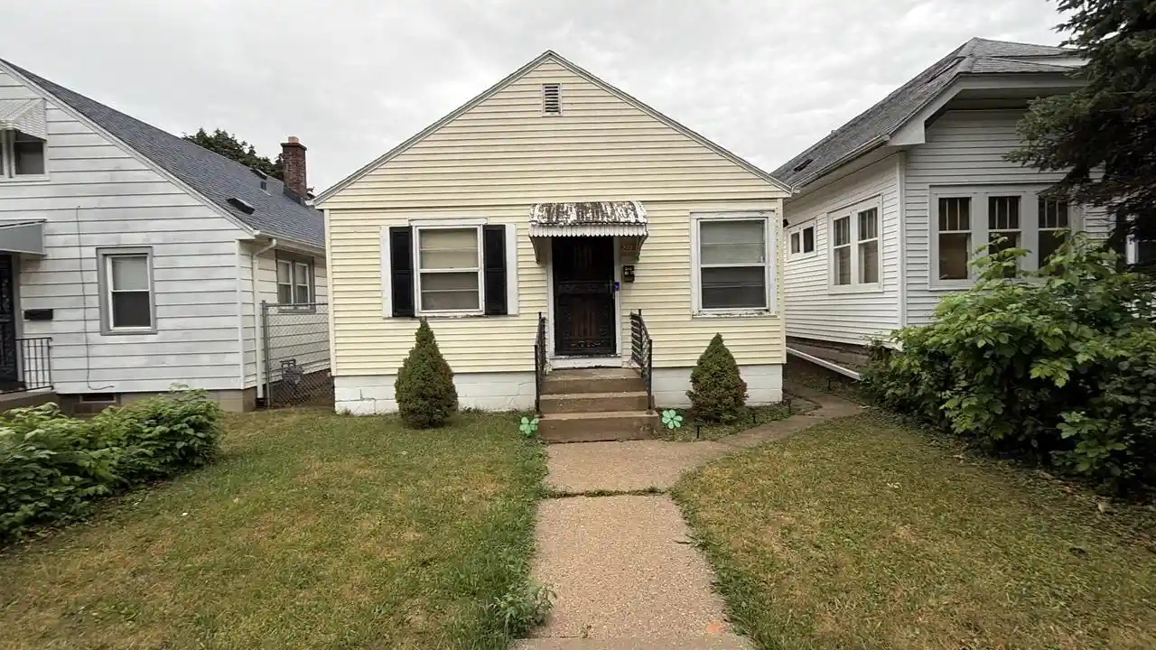 1st image of 4572 N 37 Street Street, Milwaukee, WI 53209 | MLS# 1974565