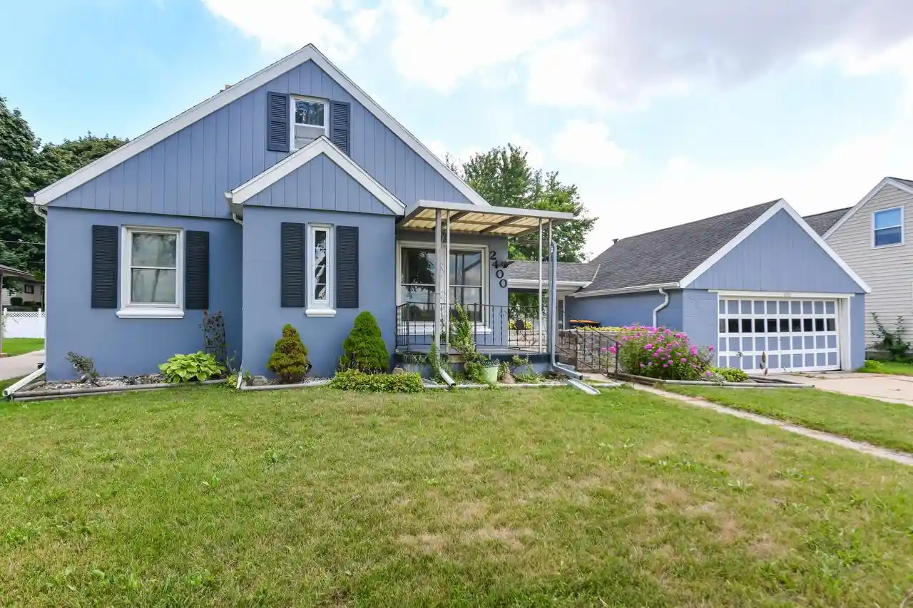 1st image of 2400 S 100th Street Street, Milwaukee, WI 53227 | MLS# 1974575