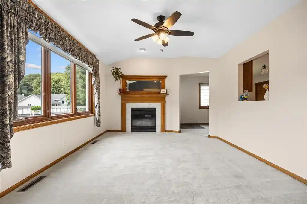 Photo 3 of Single family home for sale at 4414 Crest Court Court, Eau Claire, WI 54701 | MLS# 1603831 | Listing updated on 2026-09-10