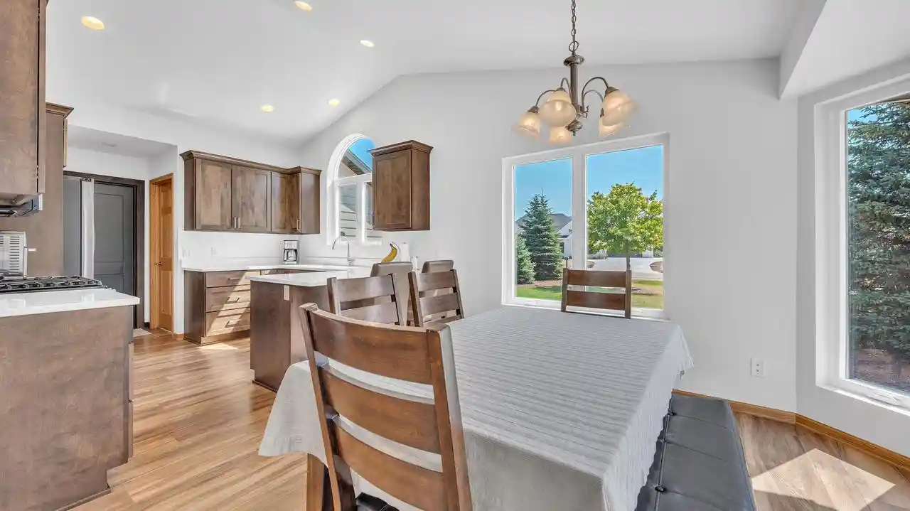 3rd image of N6194 Kapur Dr Dr, Sheboygan Falls, WI 53085 | MLS# 1974579