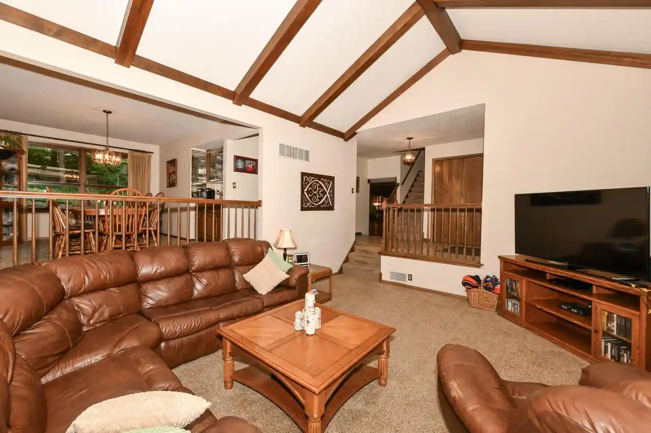 4th image of 2367 S 118Th Street Street, Milwaukee, WI 53227 | MLS# 1974583