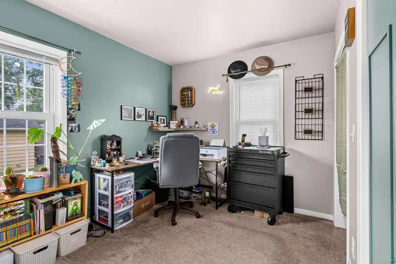 2nd image of 2206 Hammond Ave Ave, Superior, WI 54880 | MLS# 6127132