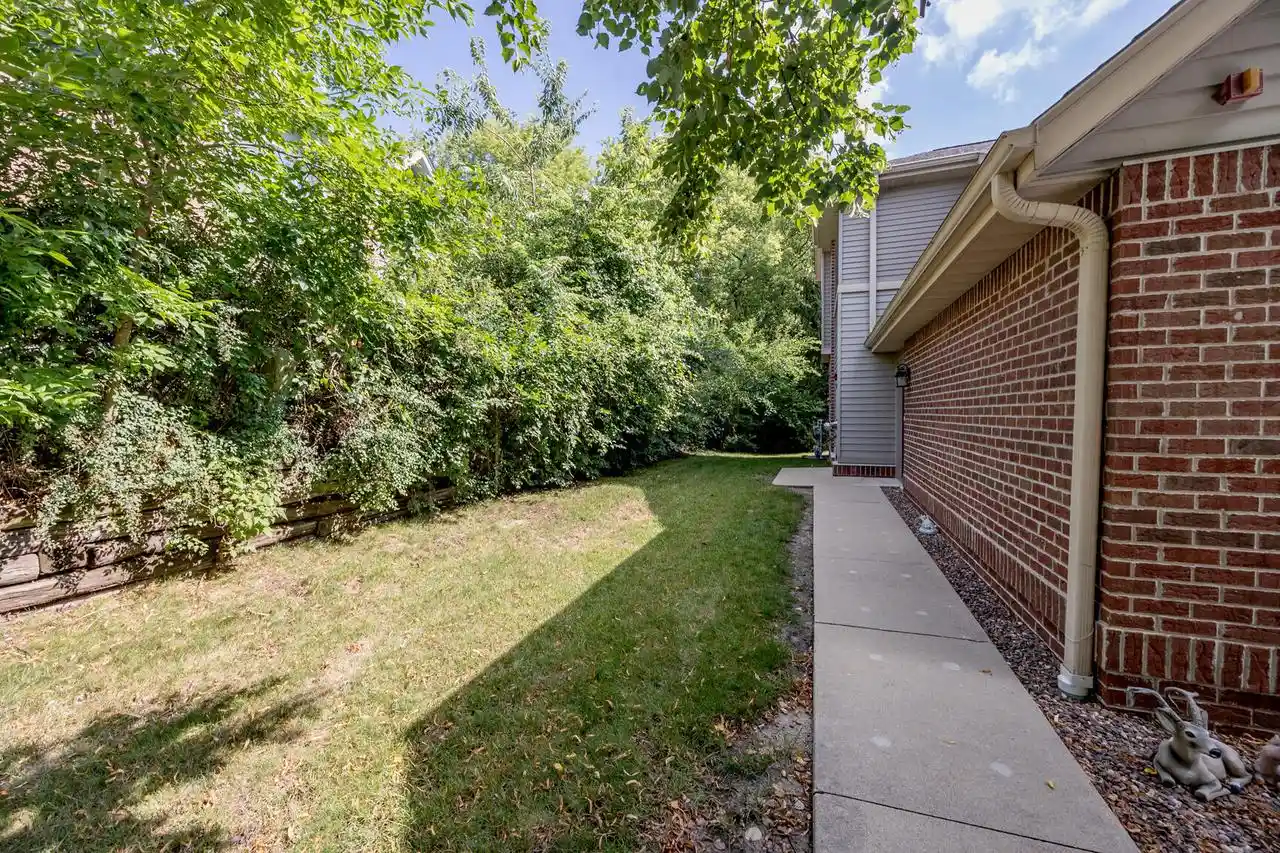 38th image of N82w13392 Fond Du Lac Avenue Avenue #201, Menomonee Falls, WI 53051 | MLS# 1974586