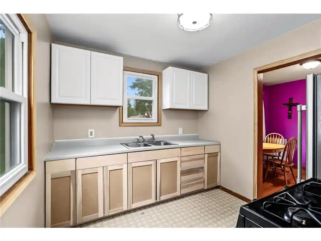 36th image of 521 E 3rd Street Street, New Richmond, WI 54017 | MLS# 7118720