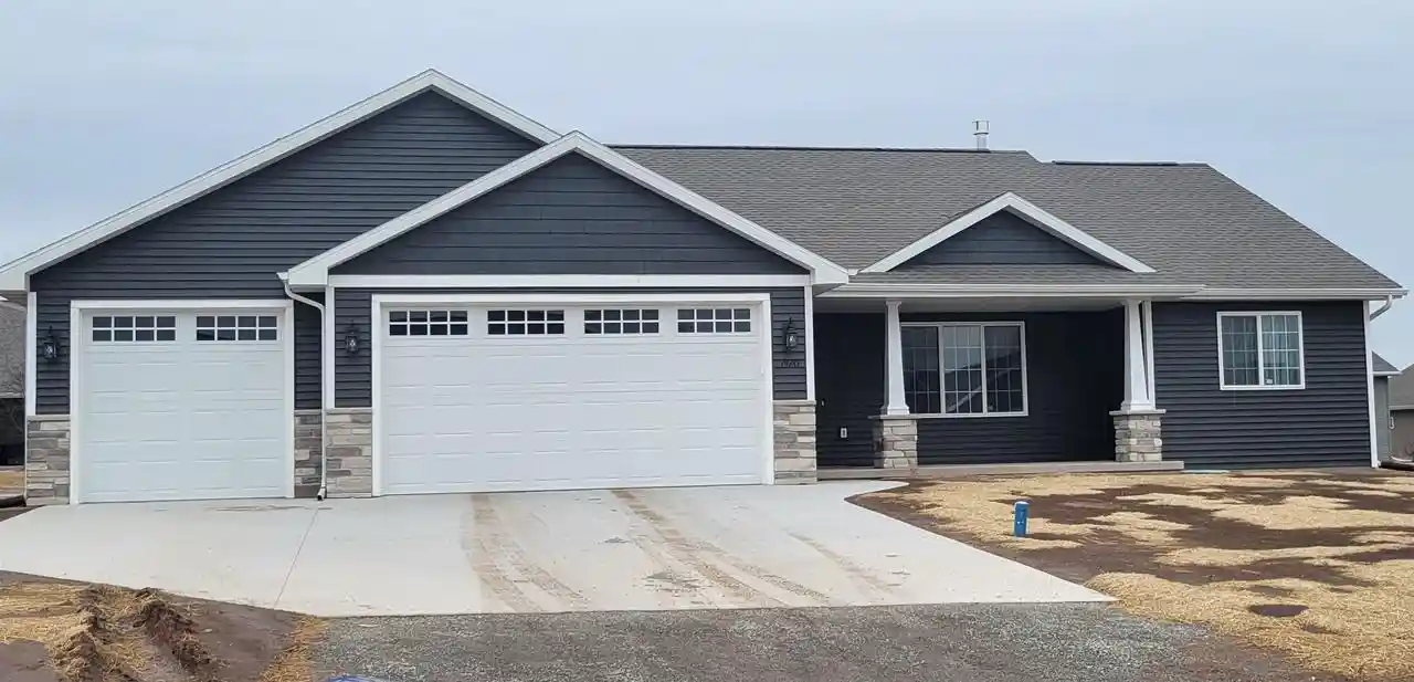1st image of 8366 Marlo Avenue Avenue, Neenah, WI 54956 | MLS# 50330303