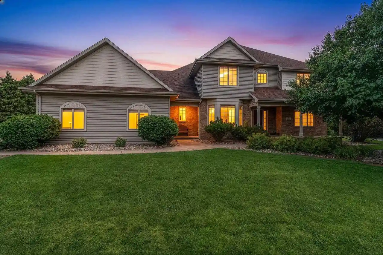 Photo 1 of Single family home for sale at 2159 Moonlight Court Court, Menasha, WI 54952 | MLS# 50330331 | Listing updated on 2026-09-18