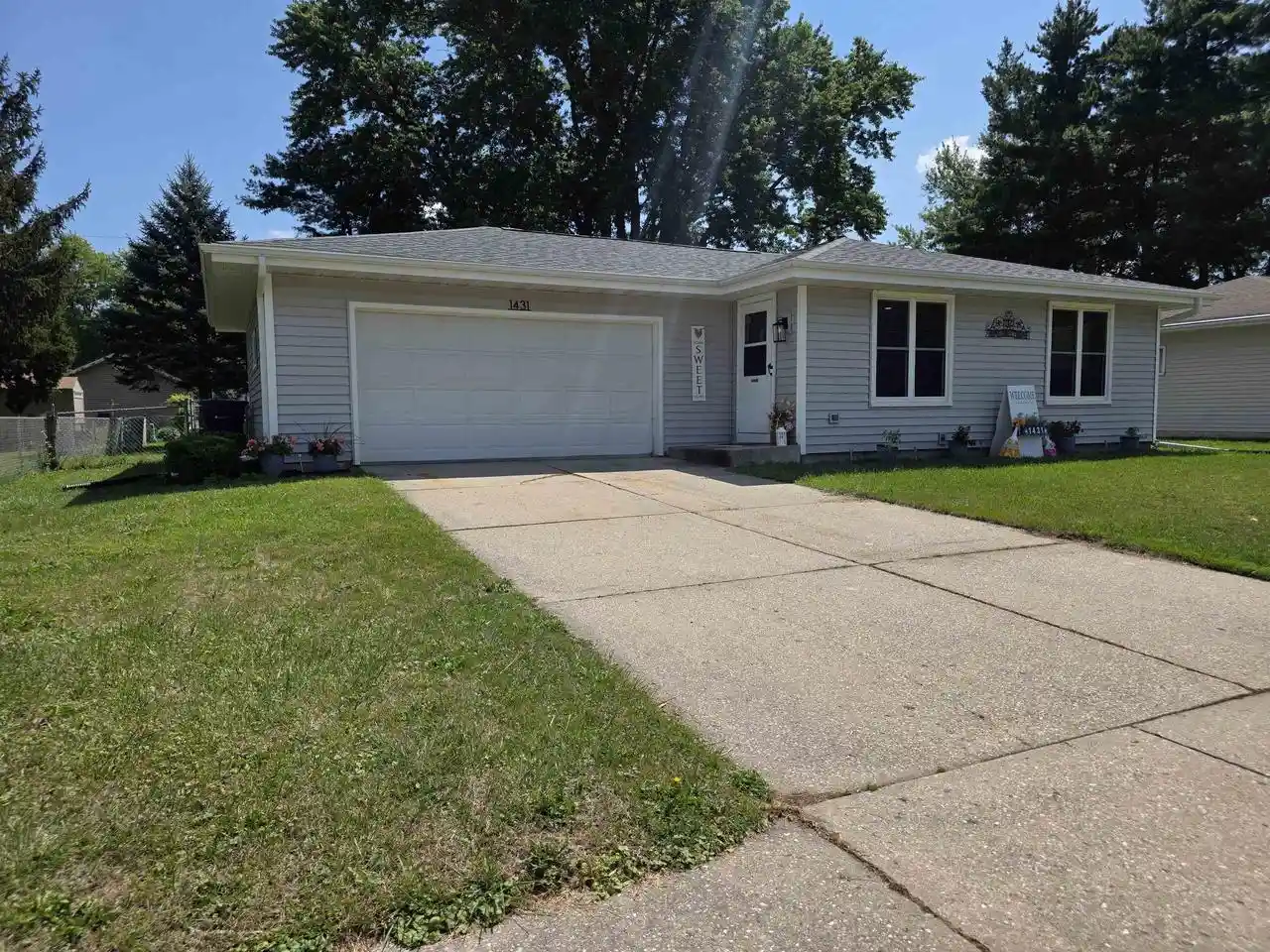 1st image of 1431 S Chatham Street Street, Janesville, WI 53546 | MLS# 2029611