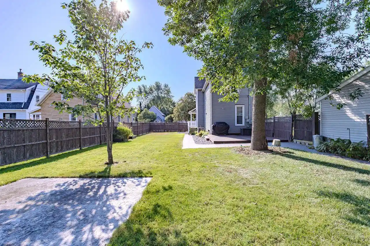 46th image of 606 S Vine Avenue Avenue, Marshfield, WI 54449 | MLS# 22603731