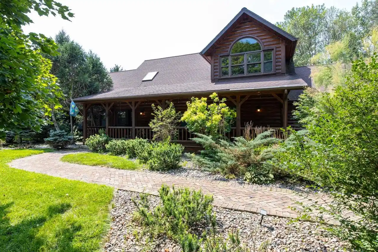 Photo 1 of Single family home for sale at N2589 Lakeshore Dr Dr, Bonduel, WI 54107 | MLS# 50330318 | Listing updated on 2026-08-11