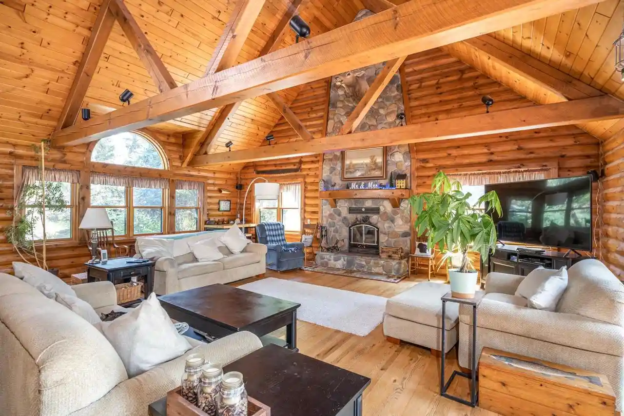 Photo 2 of Single family home for sale at N2589 Lakeshore Dr Dr, Bonduel, WI 54107 | MLS# 50330318 | Listing updated on 2026-08-11