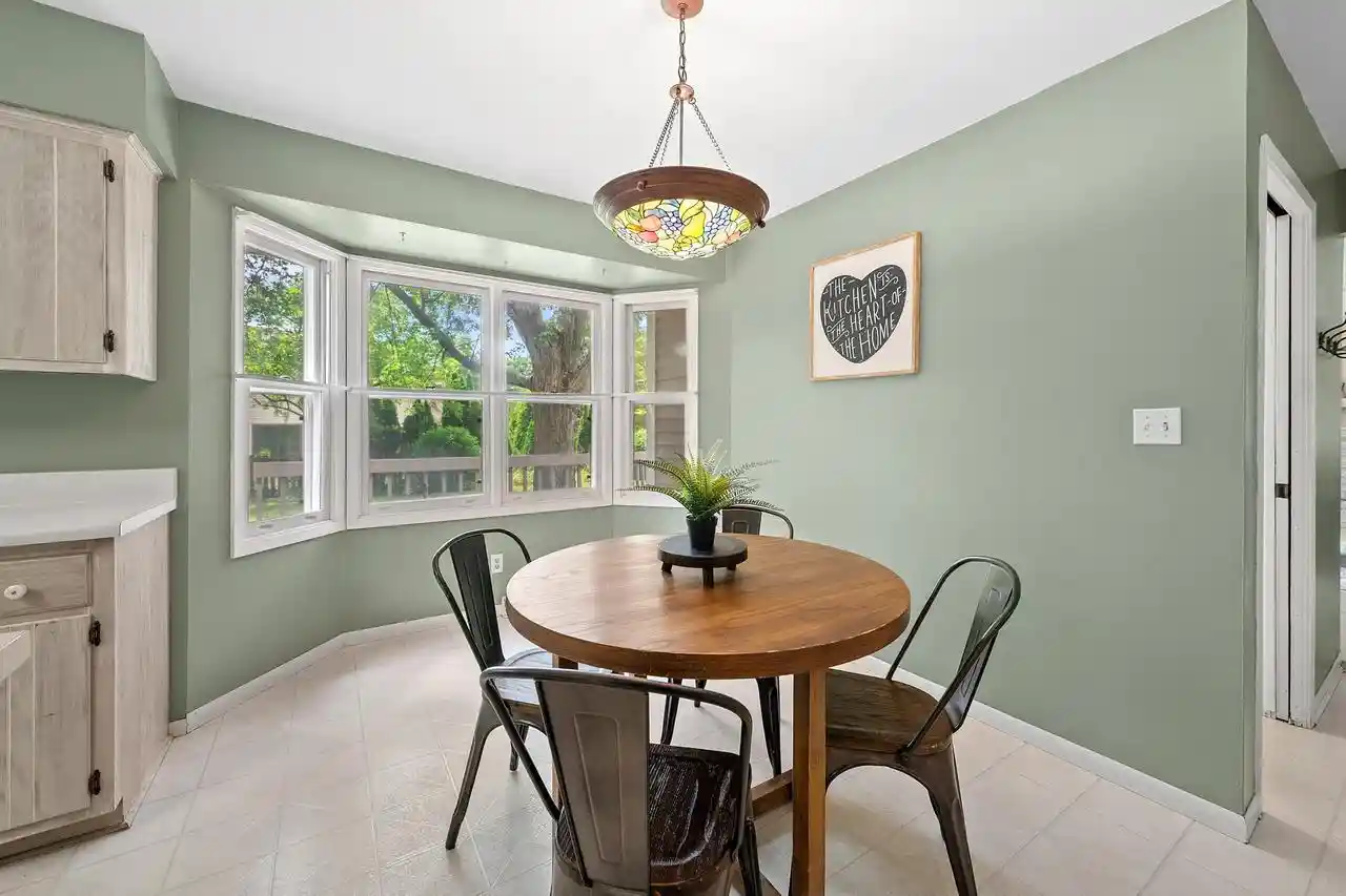 5th image of 13005 W Scarborough Dr Dr, New Berlin, WI 53151 | MLS# 1974594