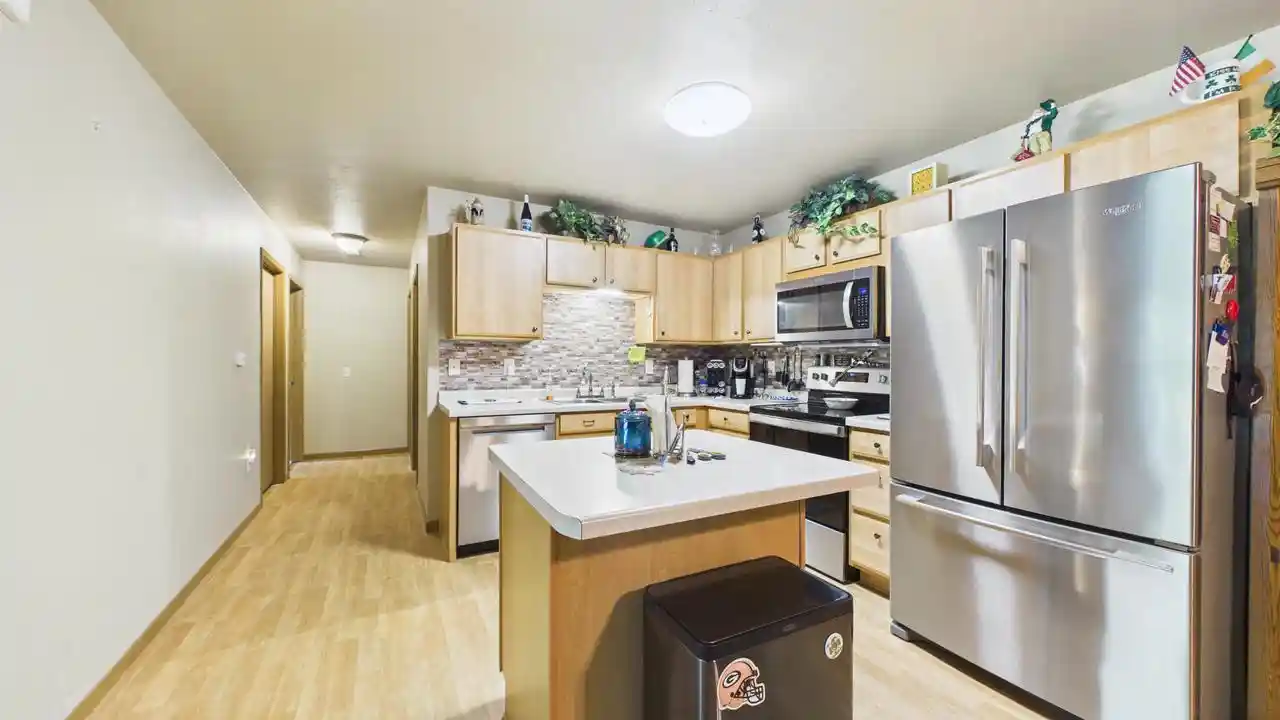 2nd image of 3325 N Casaloma Dr Dr #UNIT 40, Appleton, WI 54913 | MLS# 50330334
