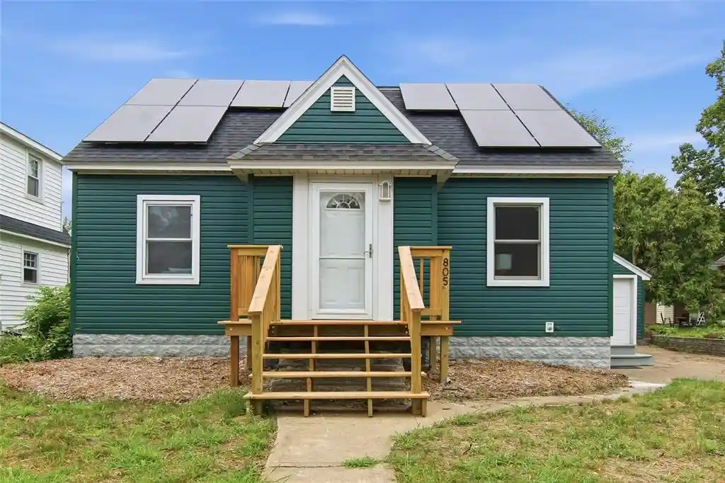 1st image of 805 Doty Street Street, Eau Claire, WI 54701 | MLS# 1603881