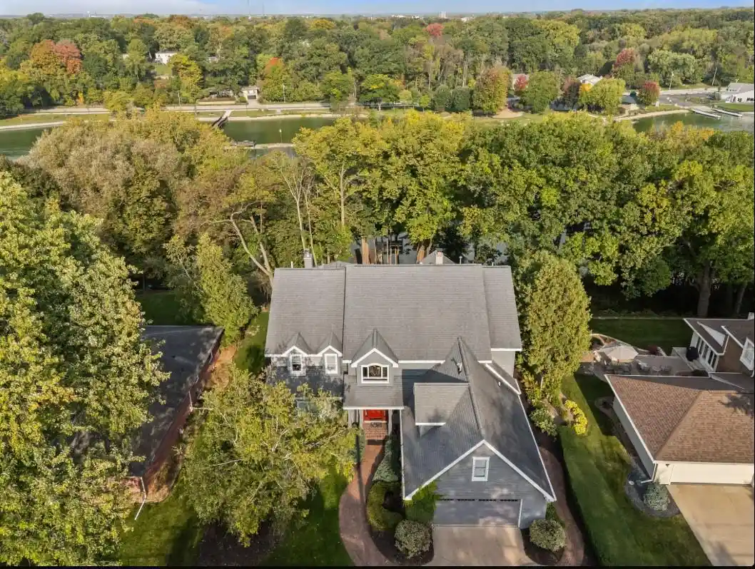 4th image of 140 River Dr Dr, Appleton, WI 54915 | MLS# 50330316