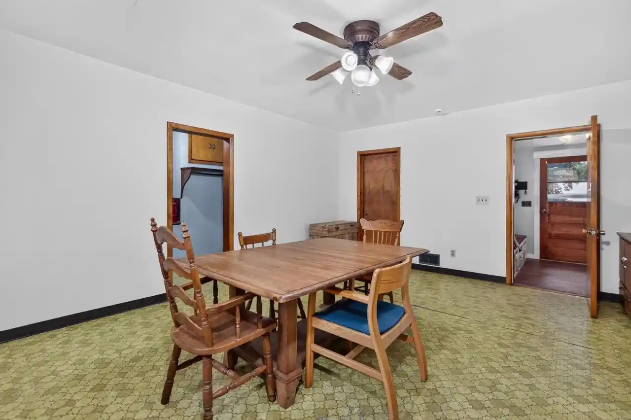 3rd image of N6676 State Road 49, Weyauwega, WI 54983 | MLS# 50330319