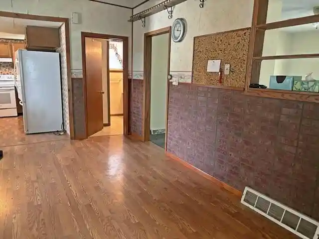 Photo 4 of Single family home for sale at 105 N Hendren Avenue Avenue, Greenwood, WI 54437 | MLS# 22603735 | Listing updated on 2026-09-21