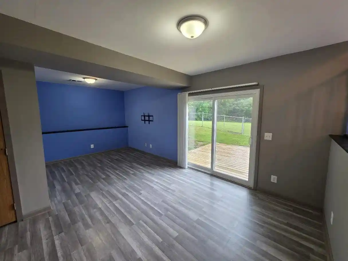 Photo 2 of Single family home for sale at 39 London Rd, Cambridge, WI 53523 | MLS# 2029625 | Listing updated on 2026-10-06