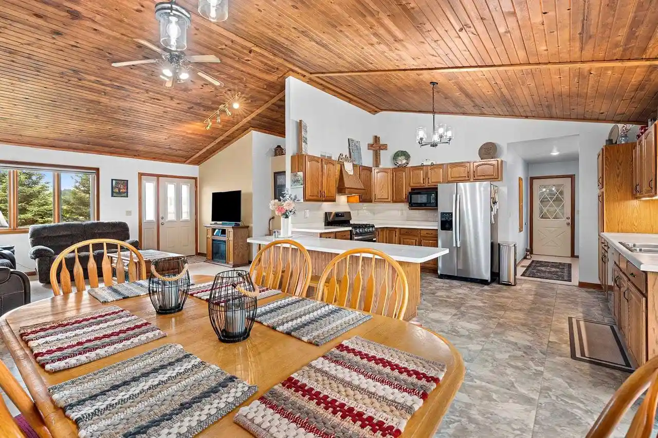 5th image of N2904 N 13Th Road Road, Coleman, WI 54112 | MLS# 50330346
