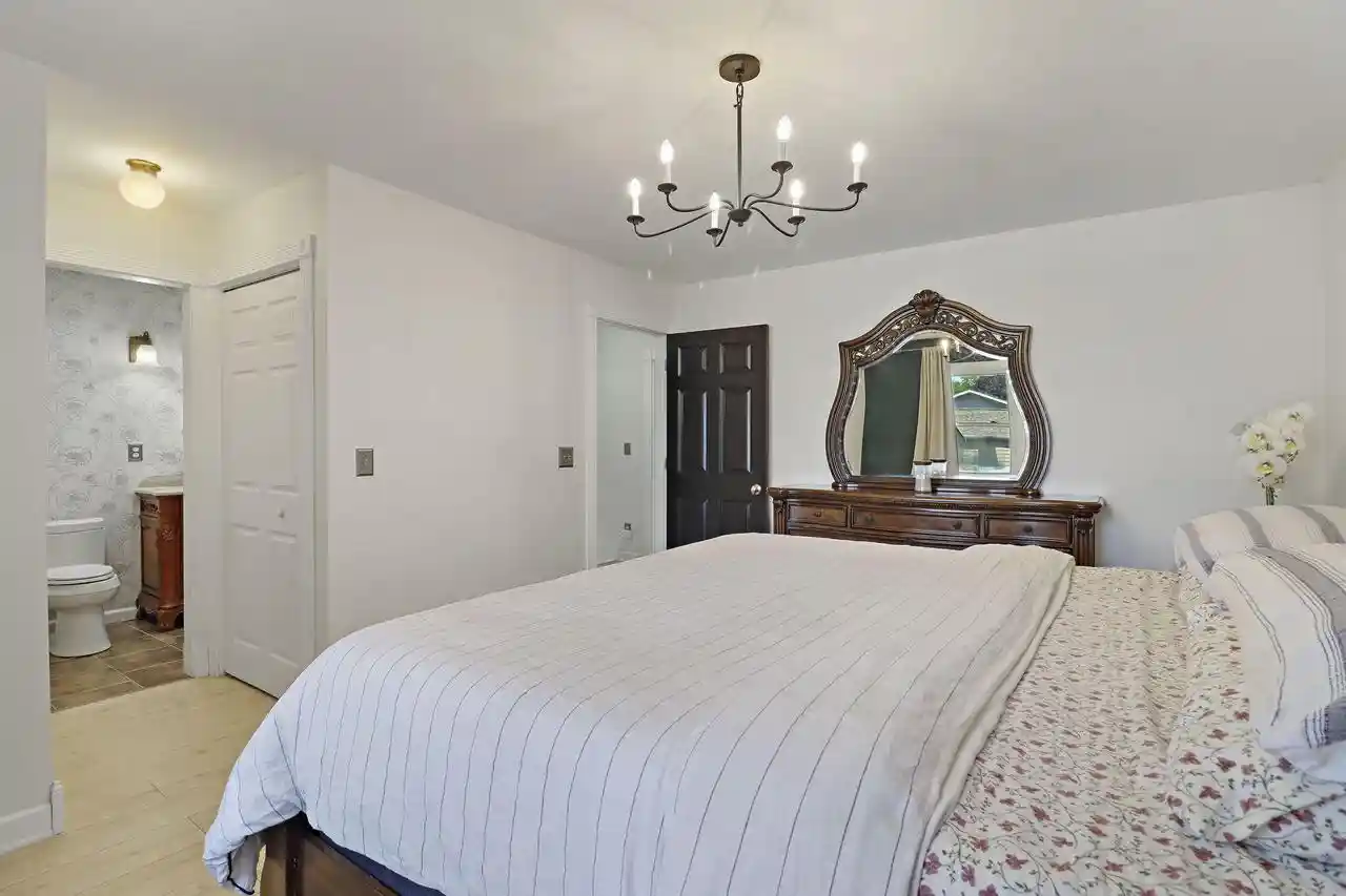 Photo 3 of Single family home for sale at 906 114th Street Street, Pleasant Prairie, WI 53158 | MLS# 1974618 | Listing updated on 2026-09-12