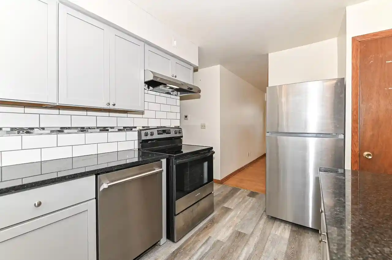 2nd image of 1728 Cleveland Avenue Avenue #1730, Racine, WI 53405 | MLS# 1974622