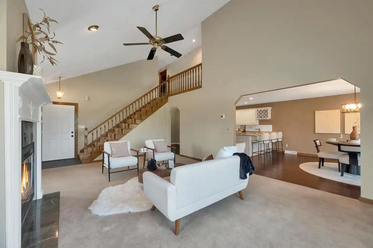 2nd image of 2226 Lost Dauphin Road Road, De Pere, WI 54115 | MLS# 50330293
