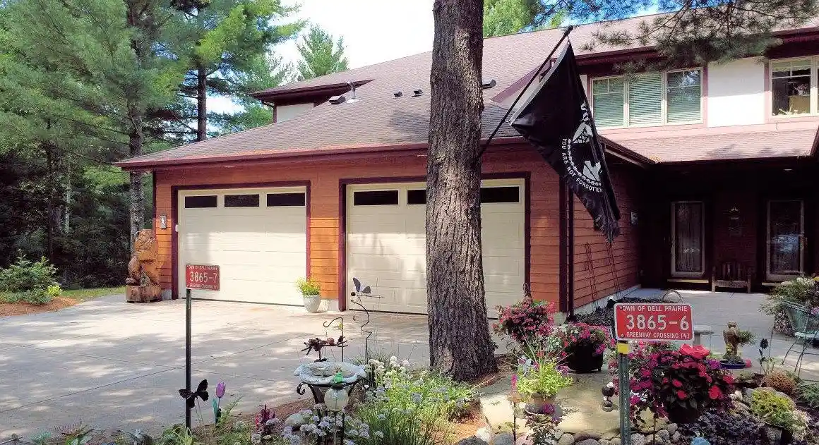 Photo 4 of Condo for sale at 3865-7 Greenway, Wisconsin Dells, WI 53965 | MLS# 2029638 | Listing updated on 2026-09-24