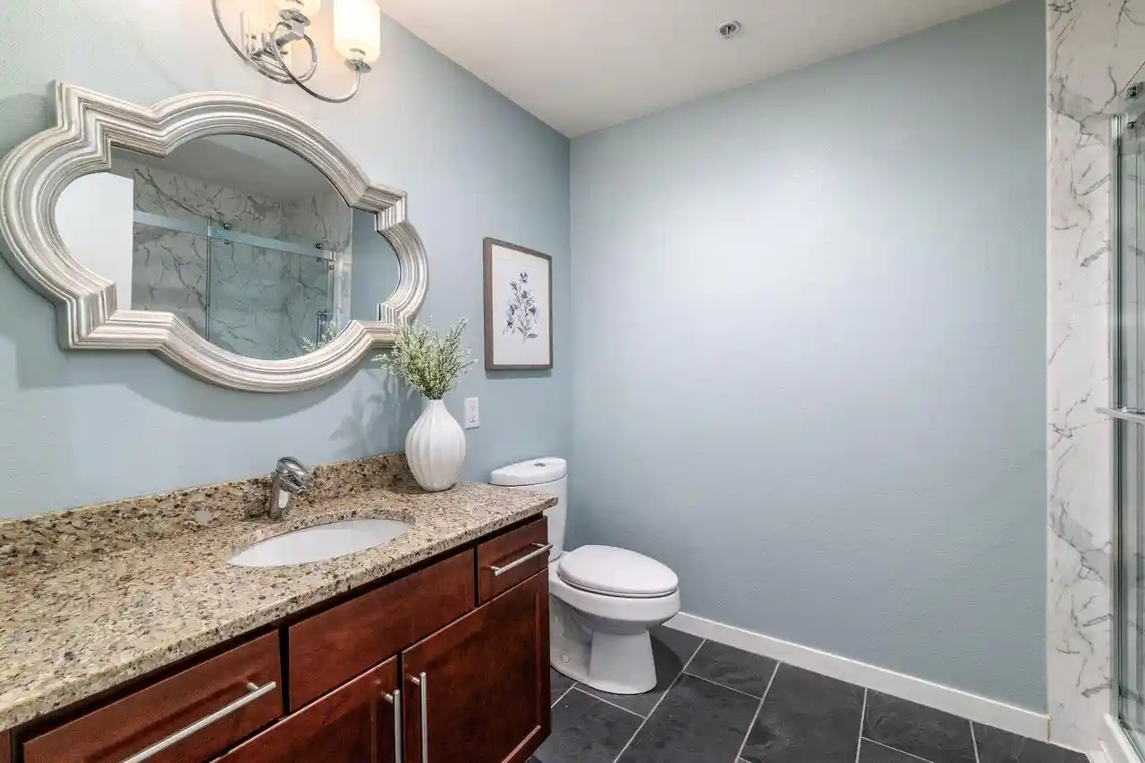 2nd image of 106 W Seeboth St St, Milwaukee, WI 53204