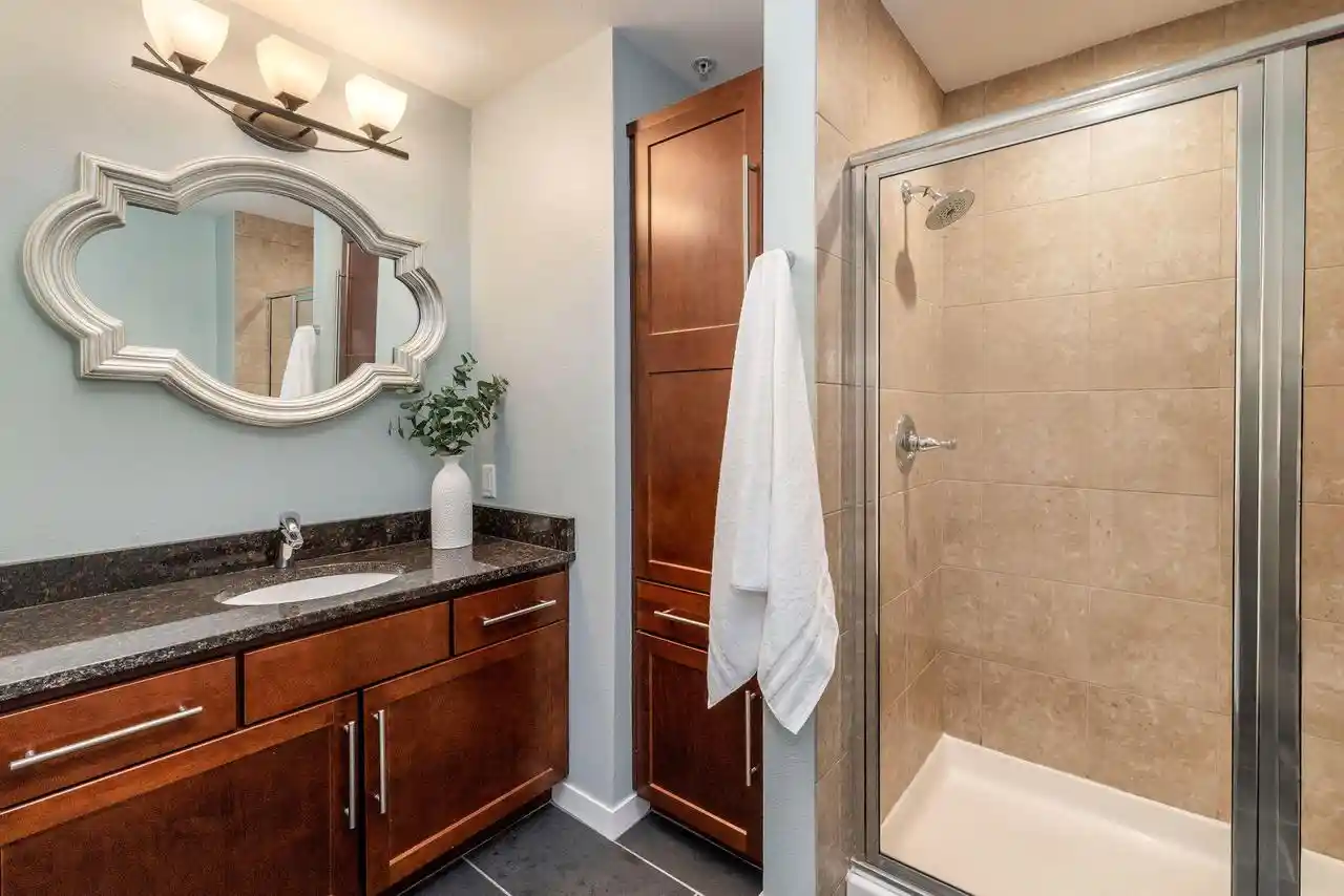 16th image of 106 W Seeboth Street Street #820, Milwaukee, WI 53204 | MLS# 1974633