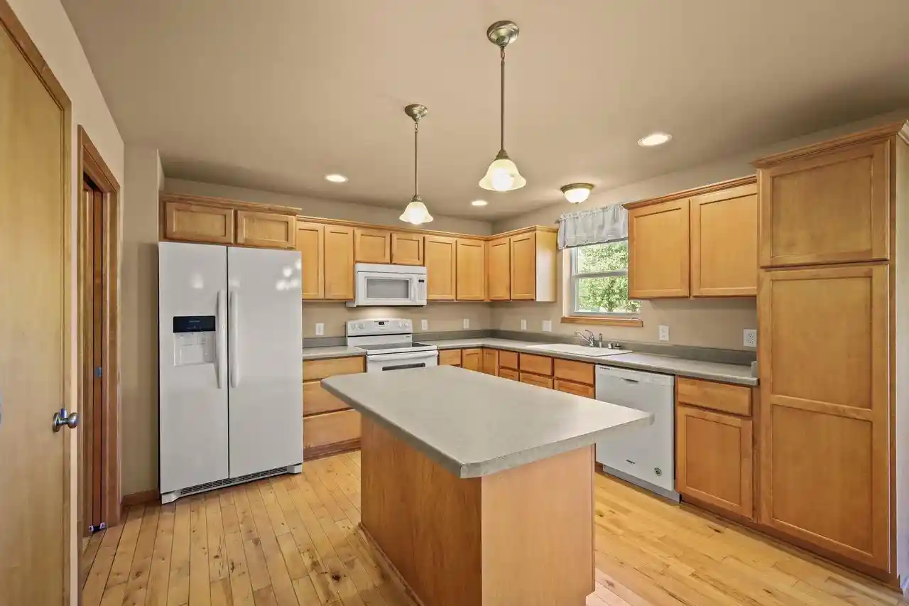 Photo 3 of Single family home for sale at 7 Half Moon Court Court, Madison, WI 53718 | MLS# 2029643 | Listing updated on 2026-08-29