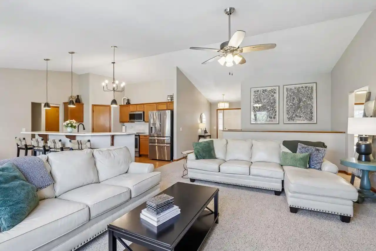 5th image of 1120 Black Walnut Pass Pass, Johnson Creek, WI 53094 | MLS# 1974640