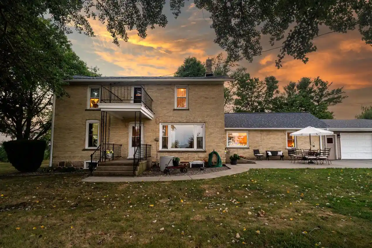 1st image of W1554 North Side Dr Dr, Oconomowoc, WI 53066 | MLS# 1974646