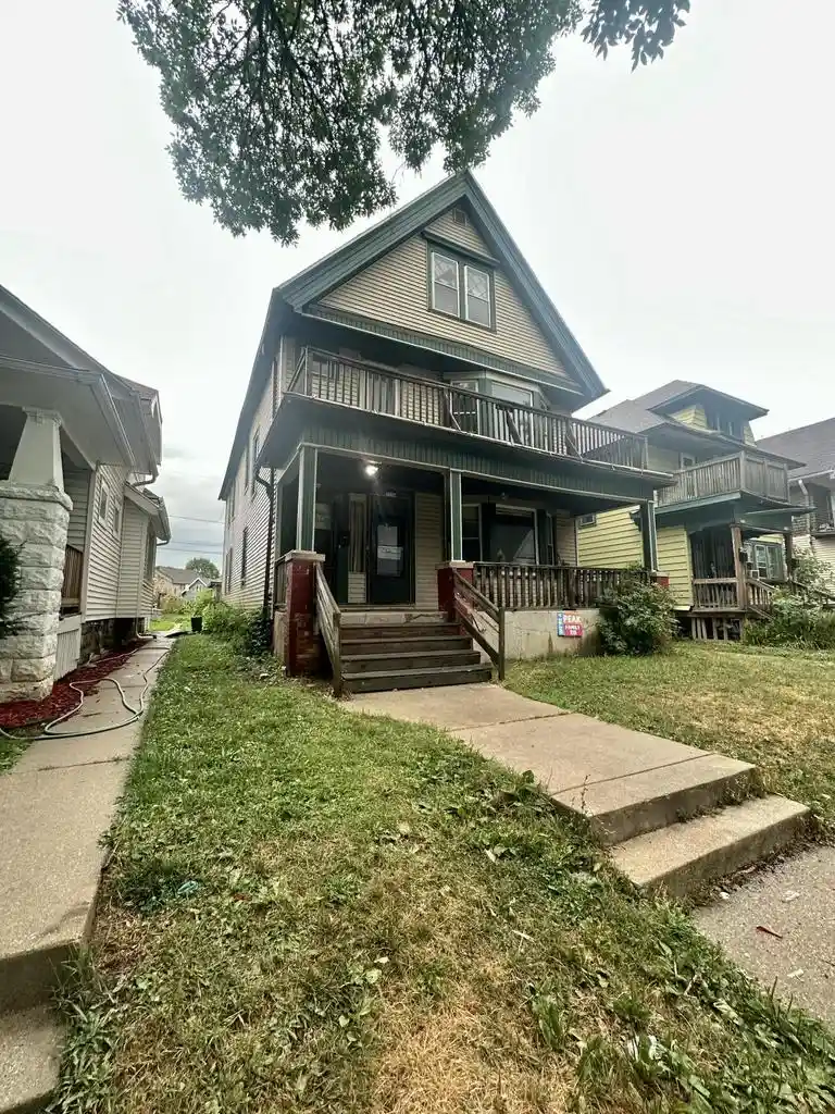 Photo 2 of Multi family home for sale at 3754 W Roberts Street Street #3756, Milwaukee, WI 53208 | MLS# 1974650 | Listing updated on 2026-09-14