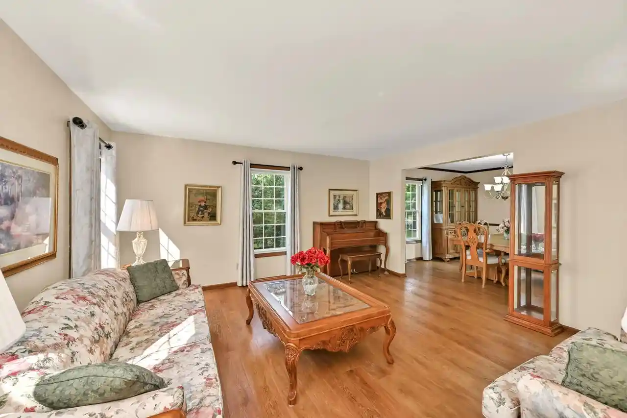 3rd image of 21330 Cambridge Circle Circle #Lower, Brookfield, WI 53005 | MLS# 1974655