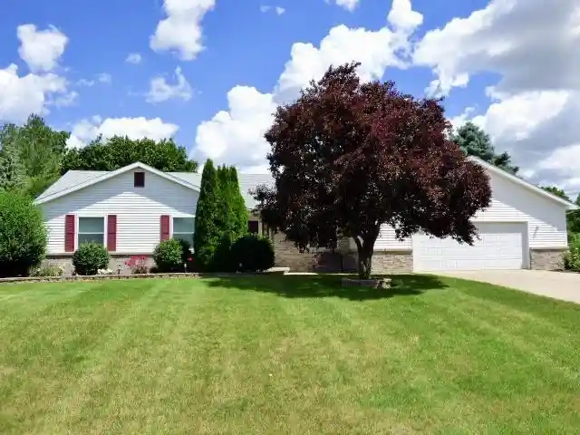 1st image of 1525 E Williams Dr Dr, Beloit, WI 53511 | MLS# 2029662