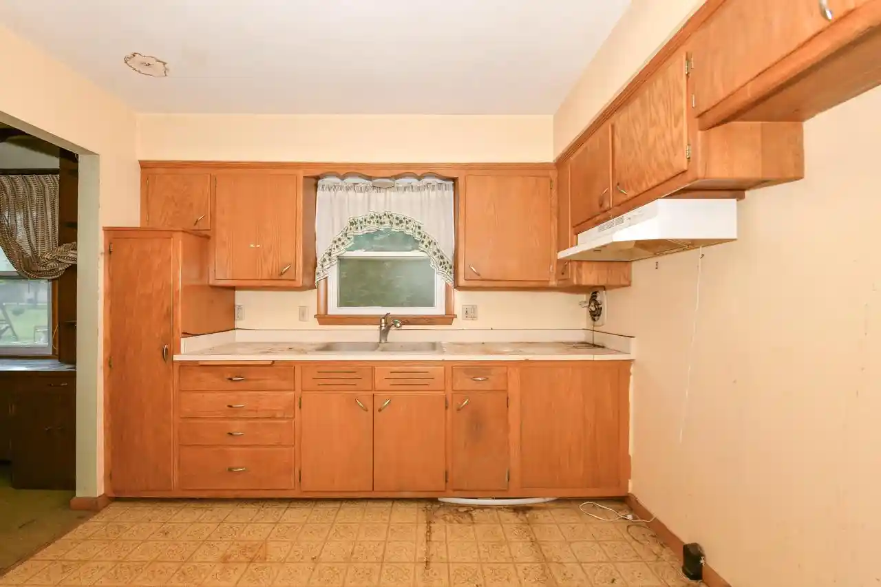 2nd image of S67w13871 Fleetwood Road Road, Muskego, WI 53150 | MLS# 1974660