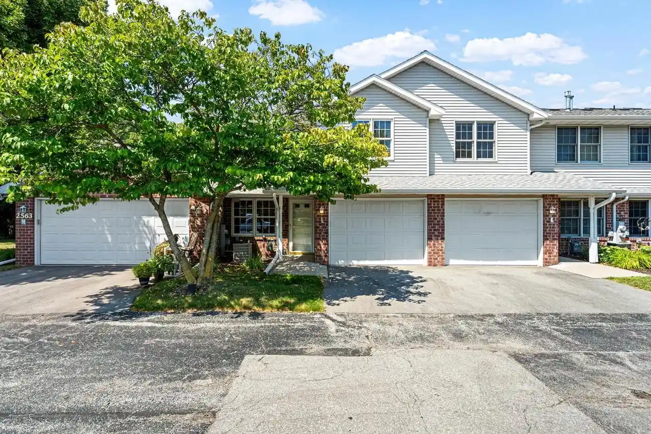 1st image of 2563 Telluride #l Trail Trail #L, Green Bay, WI 54313 | MLS# 50330387