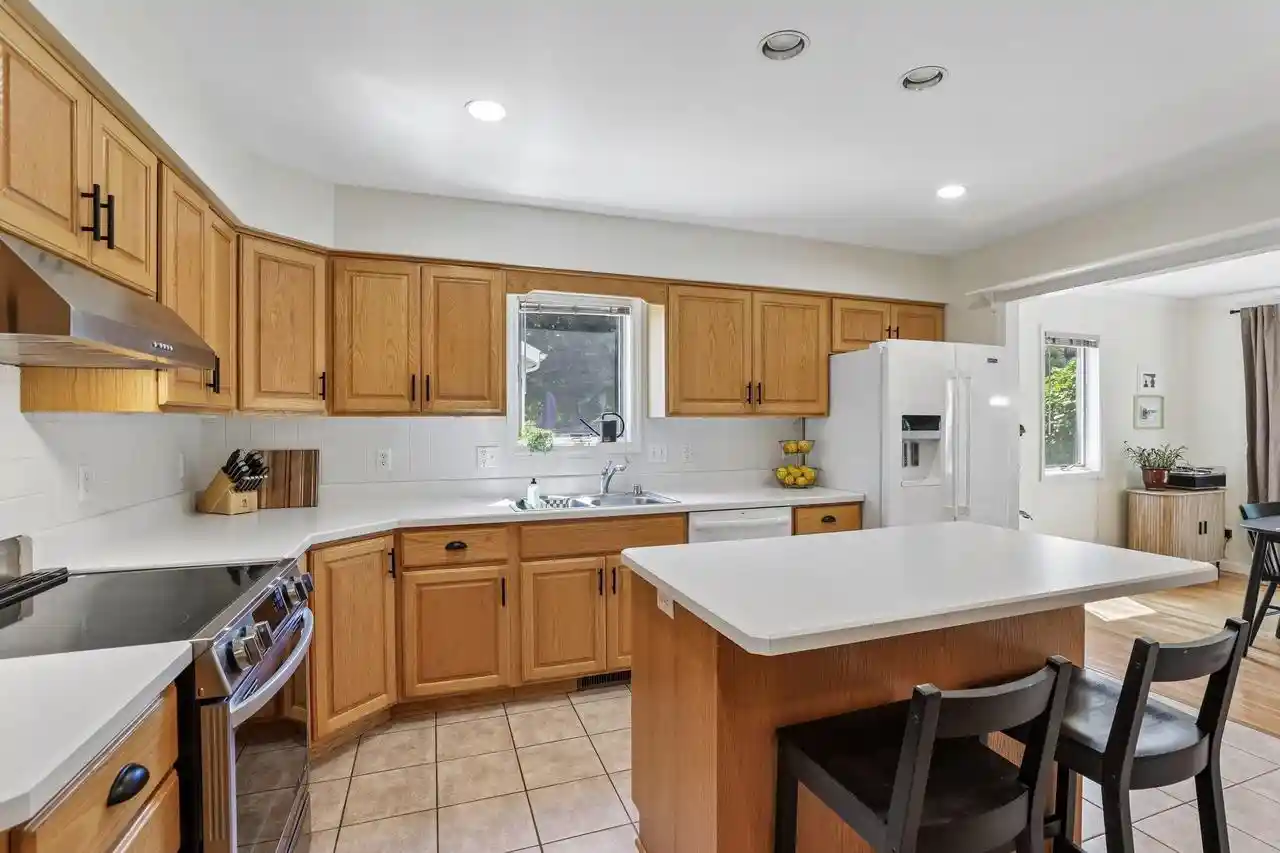 Photo 4 of Single family home for sale at 3408 Country Grove Dr Dr, Madison, WI 53719 | MLS# 2029677 | Listing updated on 2026-08-09