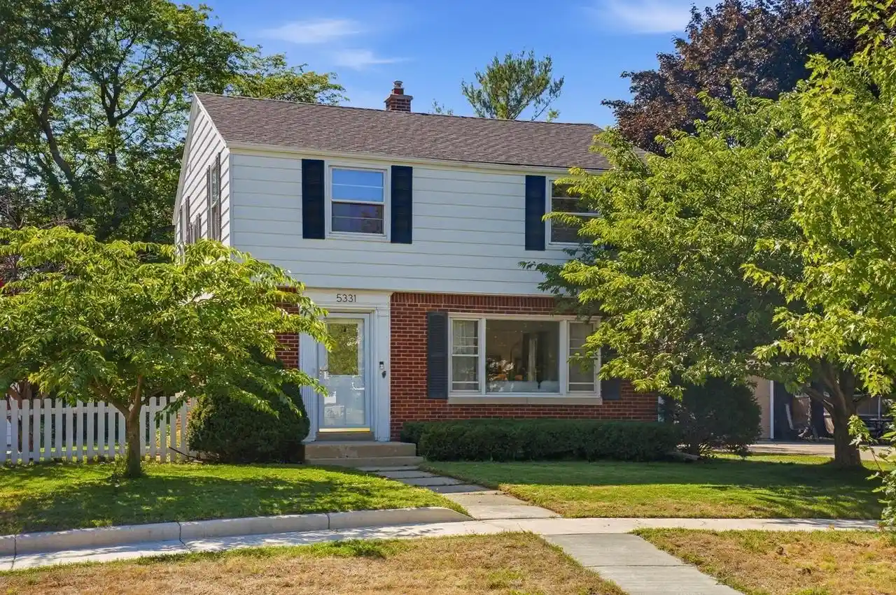 Photo 1 of Single family home for sale at 5331 N Lydell Avenue Avenue, Glendale, WI 53217 | MLS# 1974674 | Listing updated on 2026-09-15