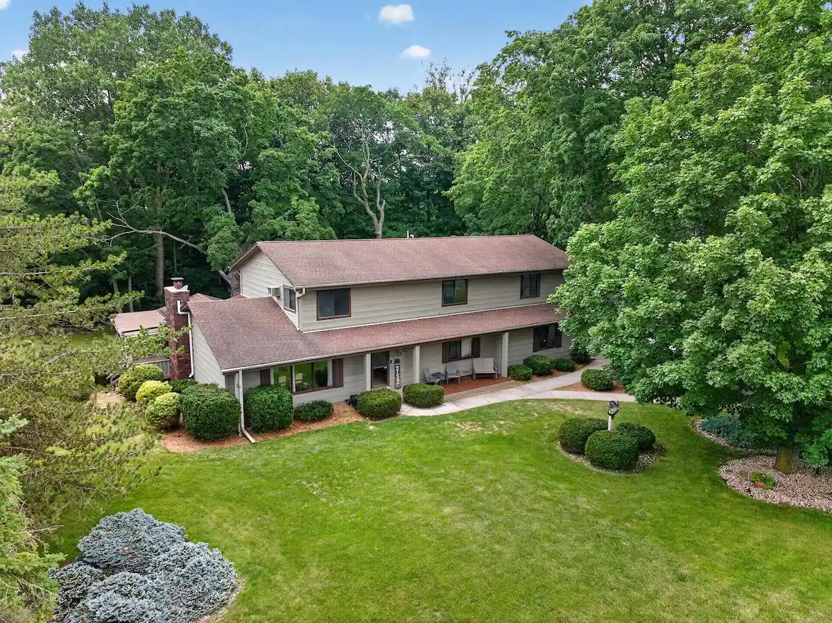 1st image of 3420 Taurus Dr Dr, Caledonia, WI 53406 | MLS# 1974682