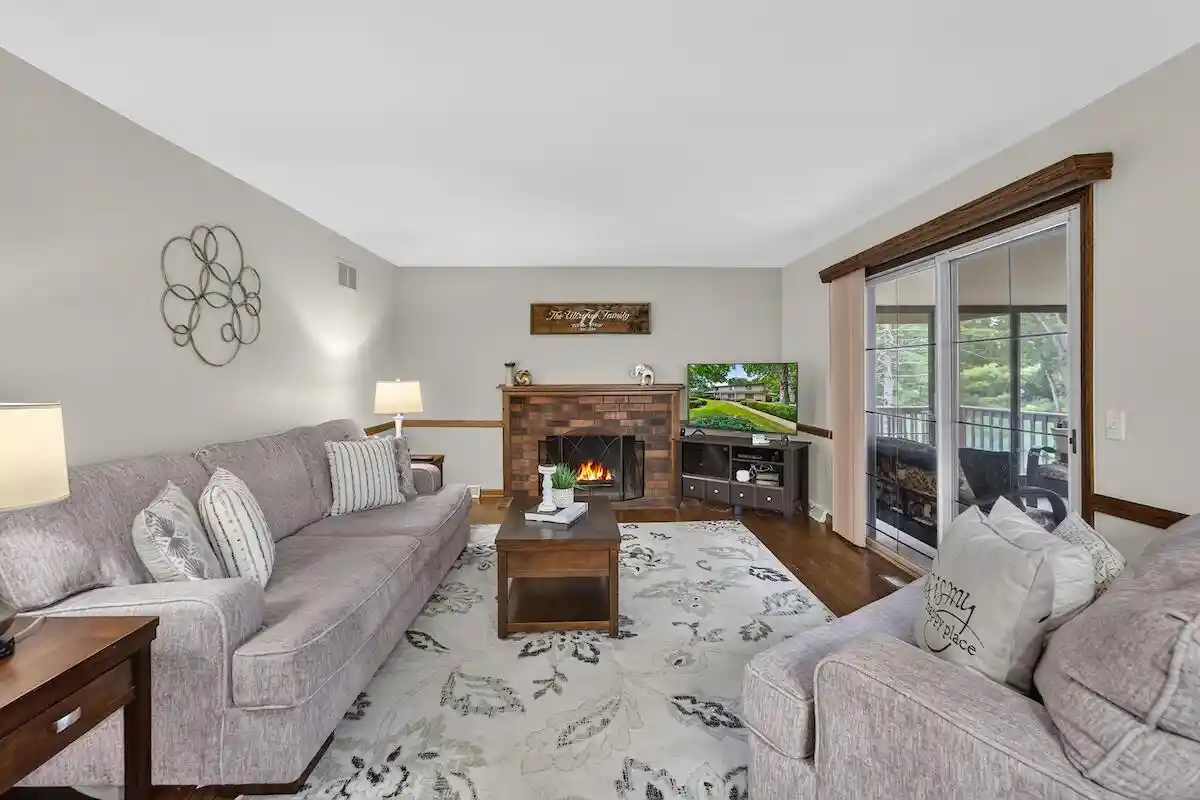 2nd image of 3420 Taurus Dr Dr, Caledonia, WI 53406 | MLS# 1974682