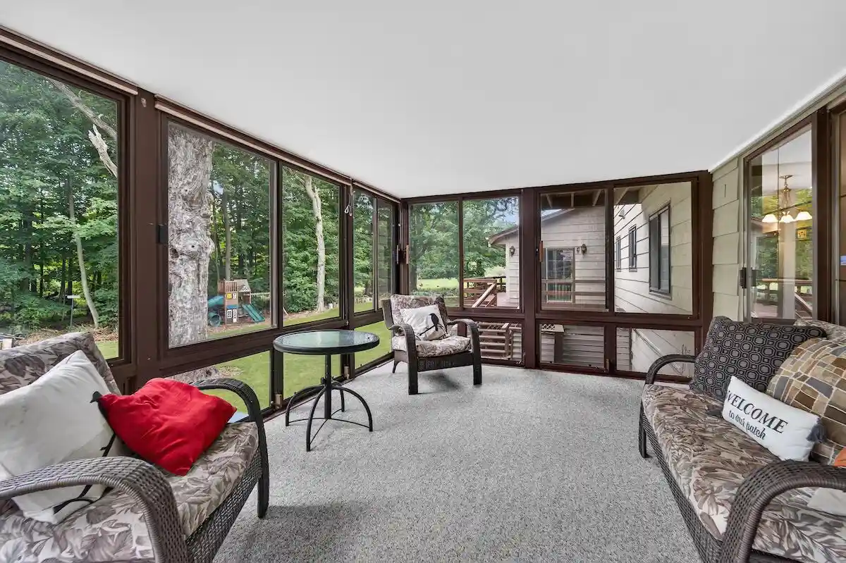 3rd image of 3420 Taurus Dr Dr, Caledonia, WI 53406 | MLS# 1974682