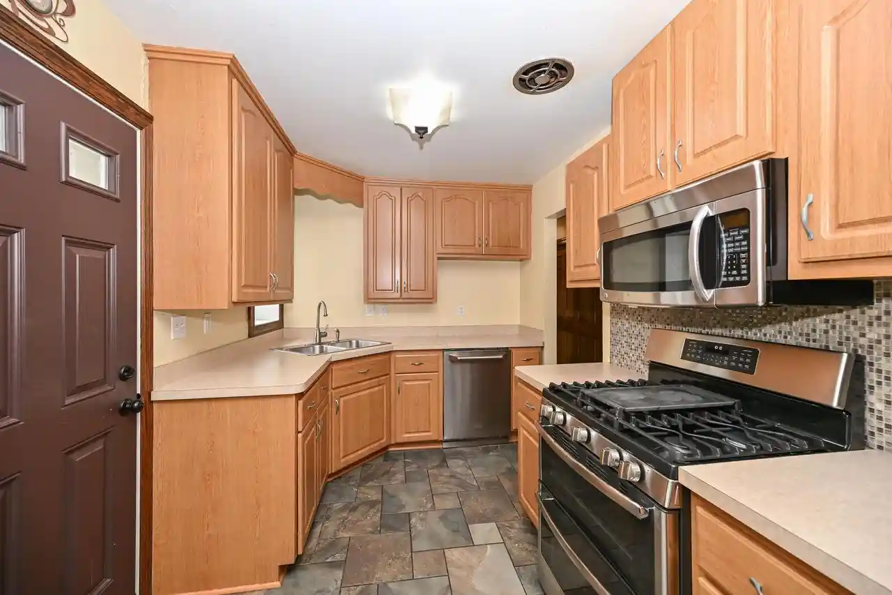 Photo 4 of Single family home for sale at 7817 W Mt Vernon Avenue Avenue, Milwaukee, WI 53213 | MLS# 1974685 | Listing updated on 2026-09-07