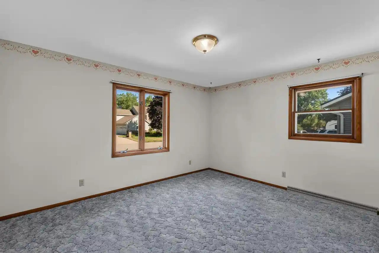 31st image of 205 Starkweather Dr Dr, Beaver Dam, WI 53916 | MLS# 2029684
