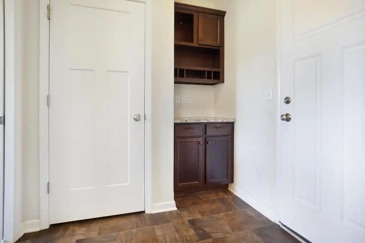 5th image of N60W13839 Weyerhaven Dr Dr, Menomonee Falls, WI 53051 | MLS# 1974692