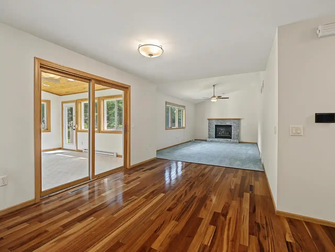 Photo 4 of Single family home for sale at 6867 Valiant Dr Dr, Windsor, WI 53598 | MLS# 2029685 | Listing updated on 2026-09-27